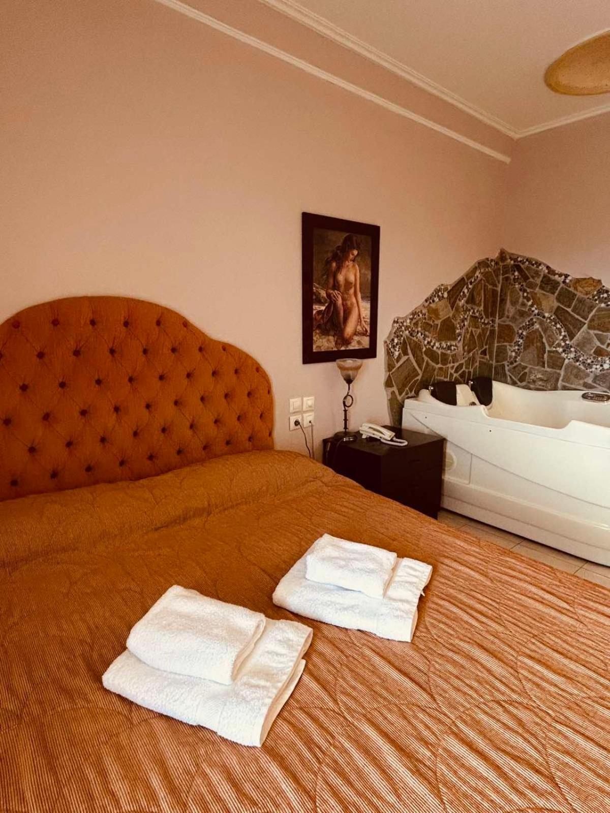 Hotel Athina Káto Loutrákion Eksteriør billede