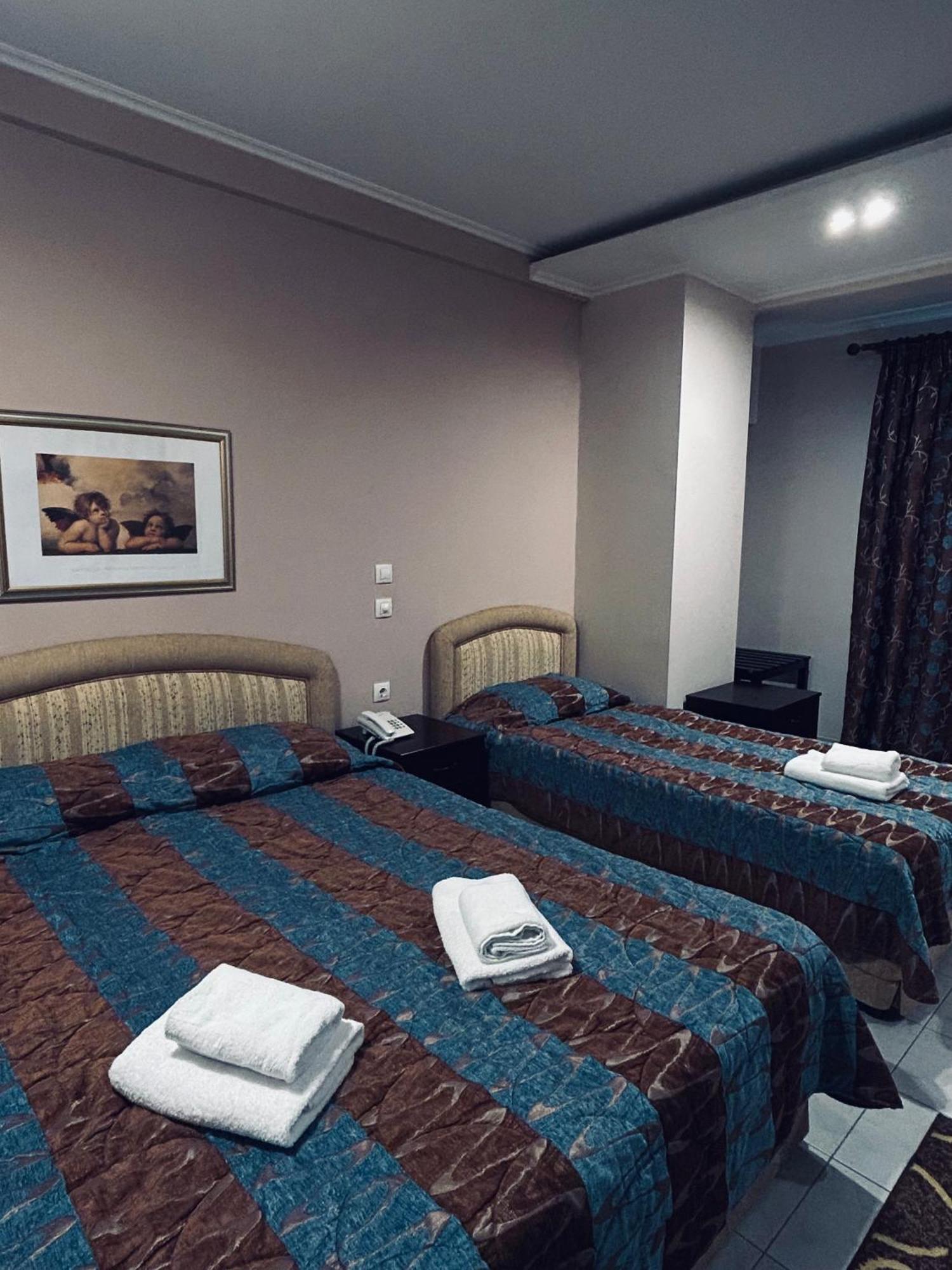 Hotel Athina Káto Loutrákion Eksteriør billede
